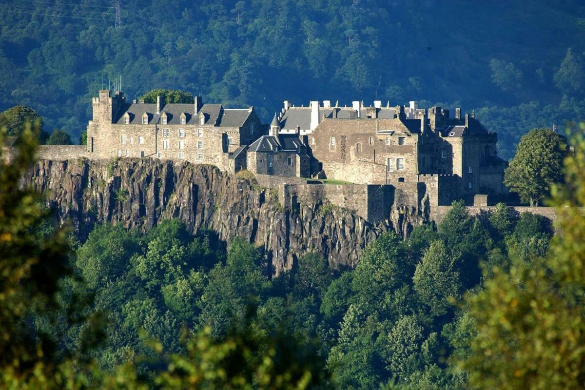 Hilltop House แอร์ดรี ภายนอก รูปภาพ